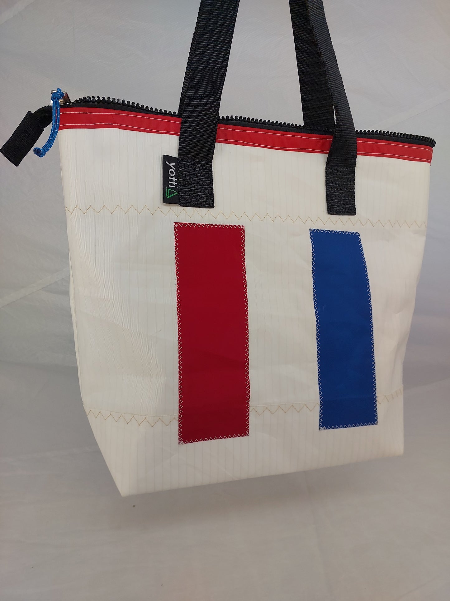 T Flag Zip Tote 868***