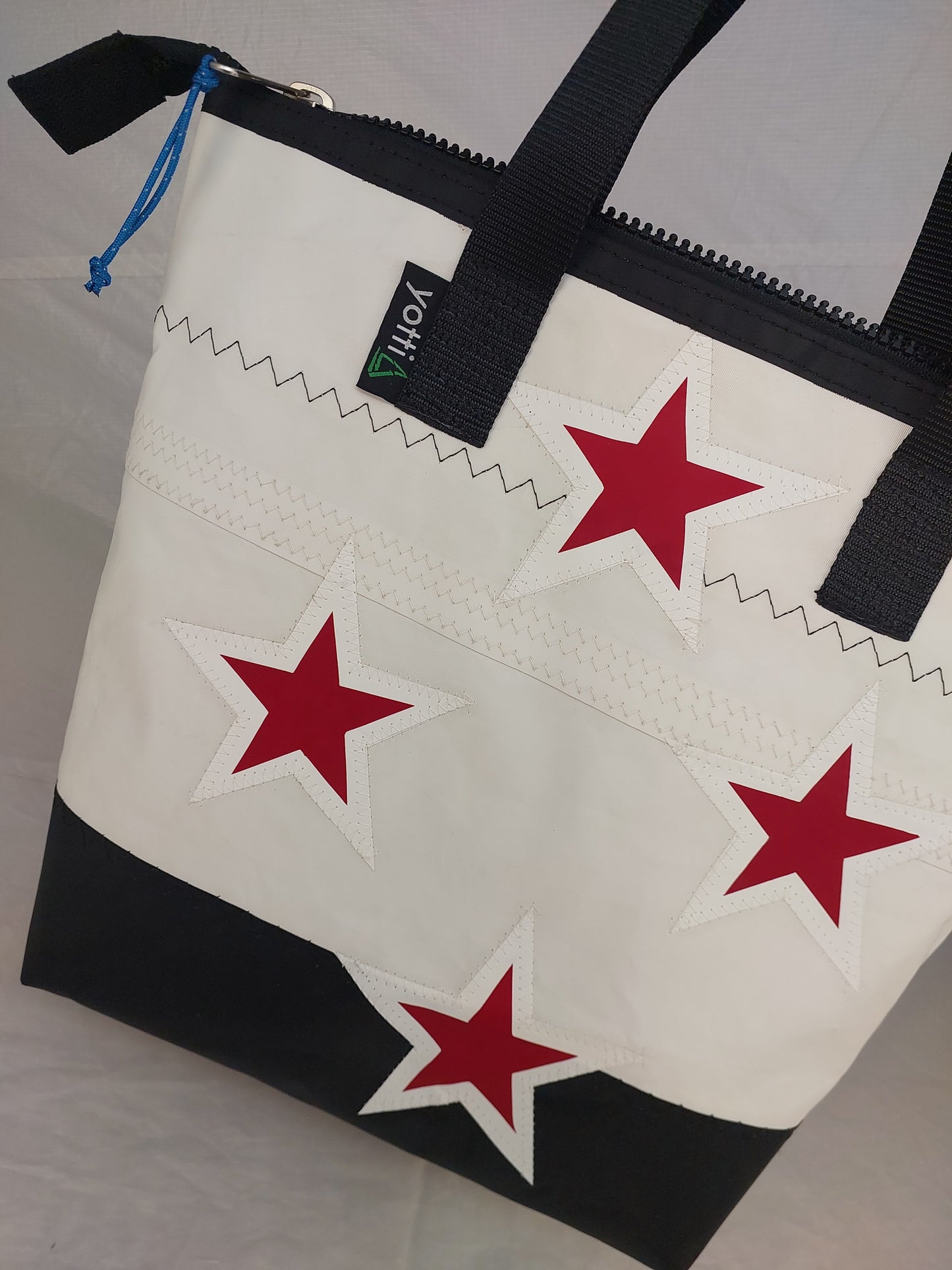 Southern Cross Zip Tote 875