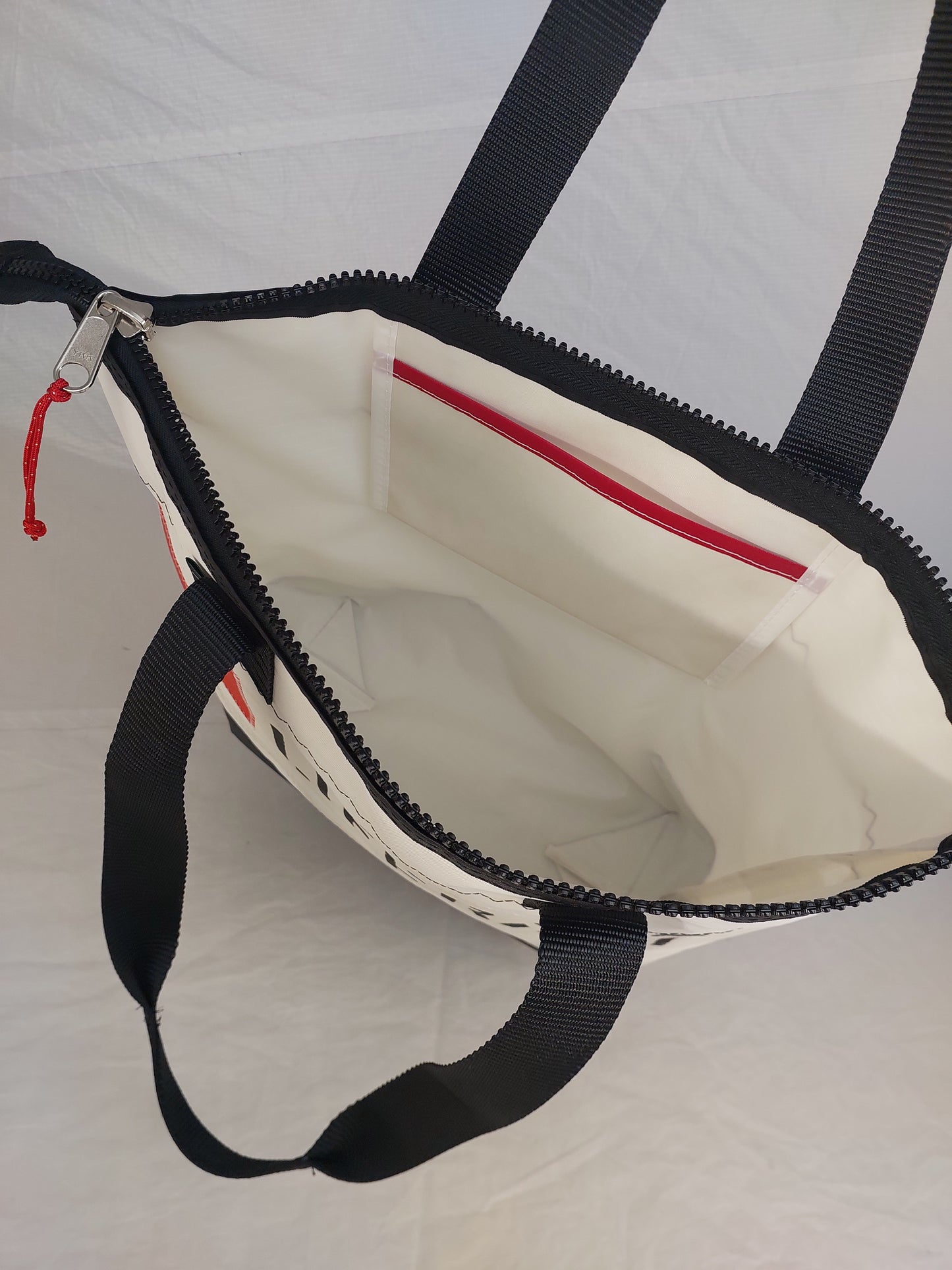 Liferaft Zip Tote 878