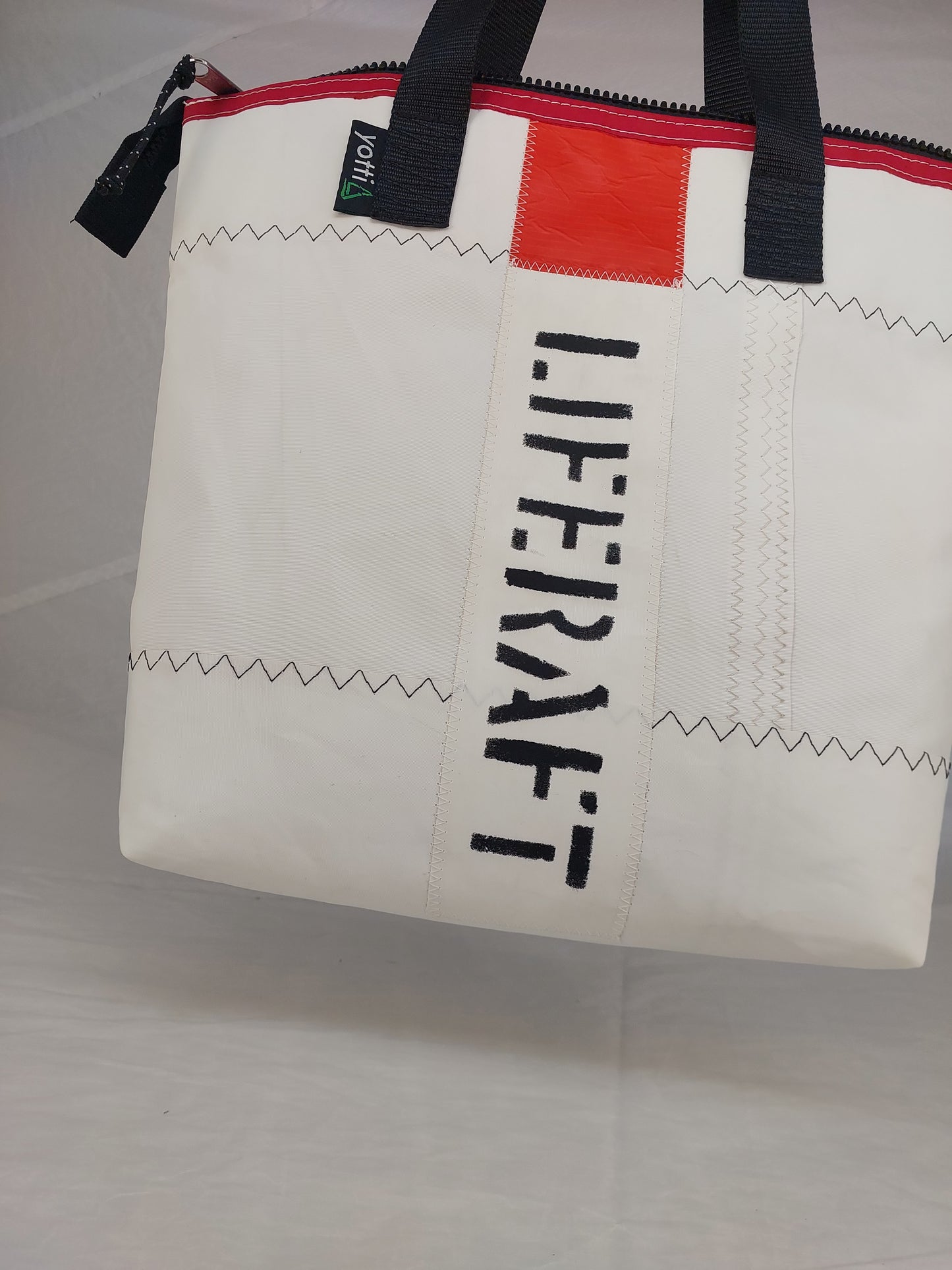 Liferaft Zip Tote 879