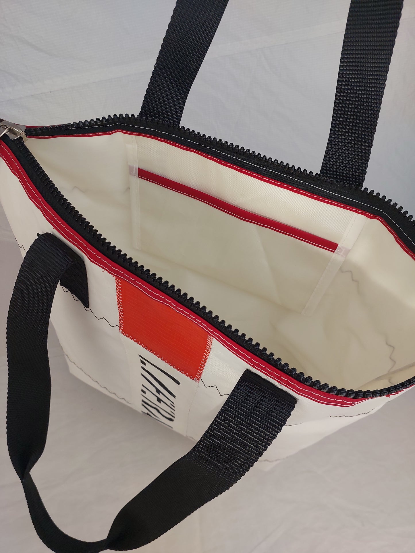 Liferaft Zip Tote 879